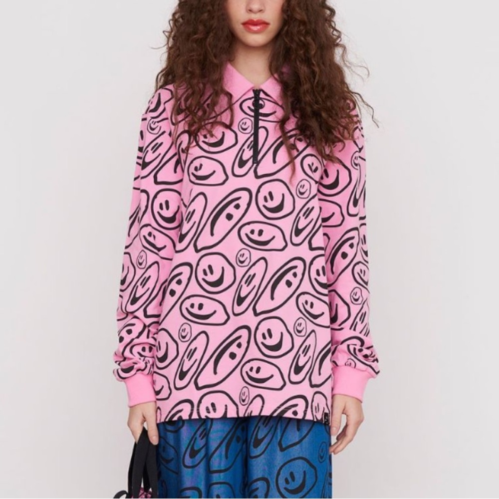 Lazy Oaf Pink Smiley Squish Face Sweater Jersey top size small